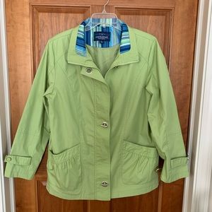 MACKINTOSH New England green spring coat! M
